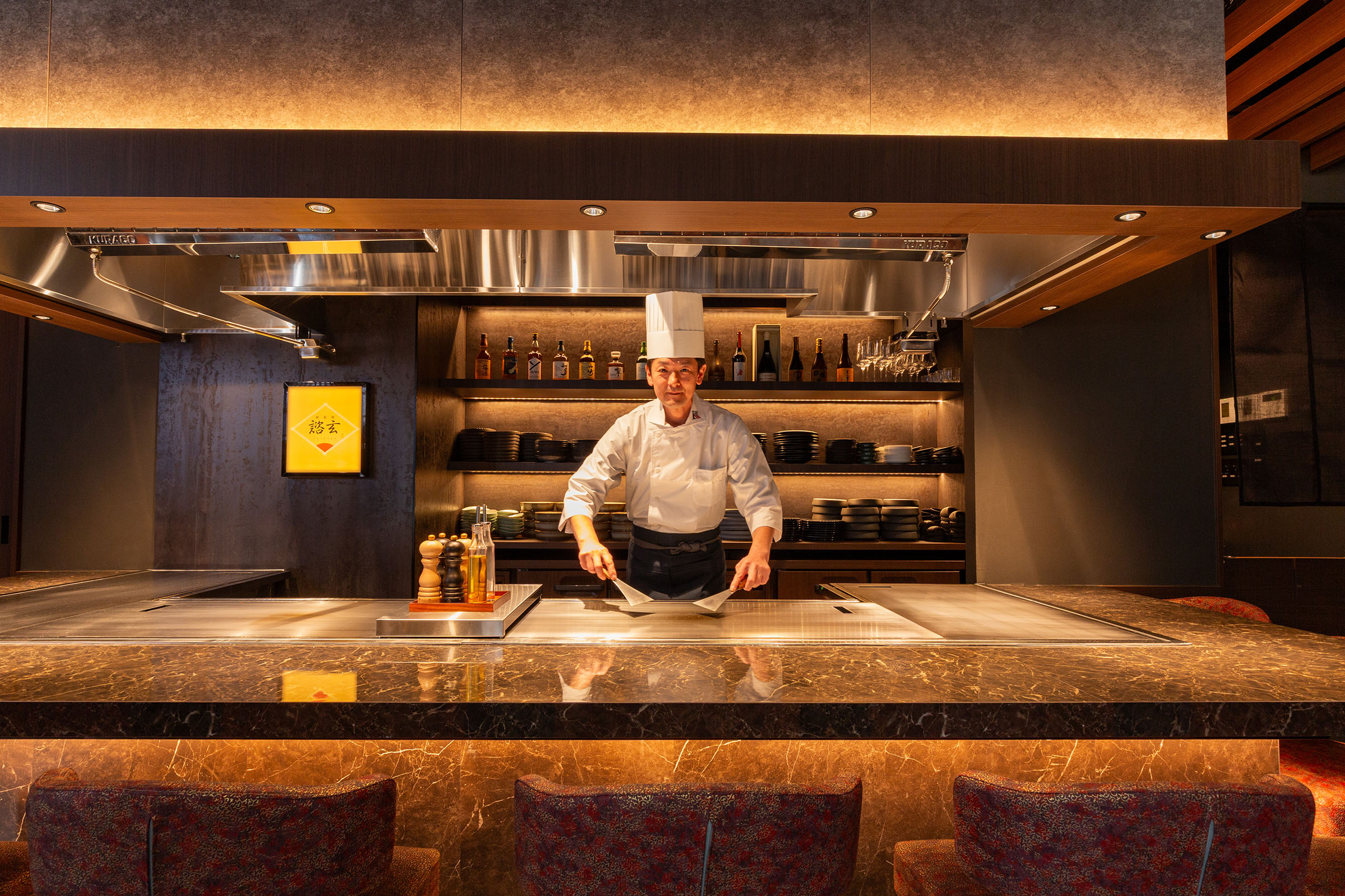 神戸牛・黒毛和牛専門店の知見と技術。ここでしか味わえない創作鉄板料理を。